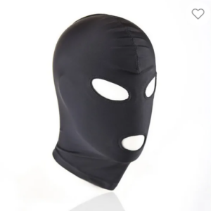 3 HOLE HOOD
