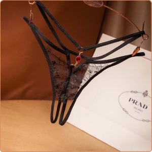 OUVERT-SLIP MIT RIEMEN