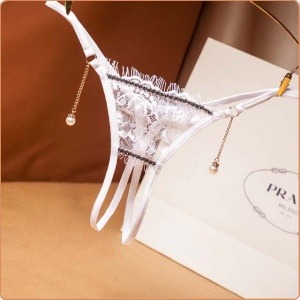 OUVERT-STRING MIT KETTE