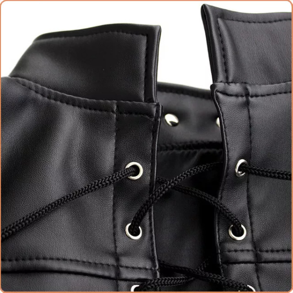 ZWANGSJACKE MIT RIEMEN IN LEDER-OPTIK SCHWARZ – Bild 3