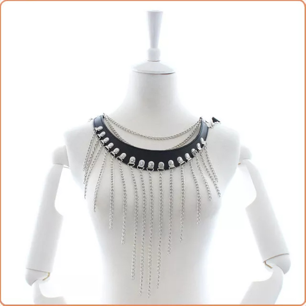 HALSBAND MIT KETTEN