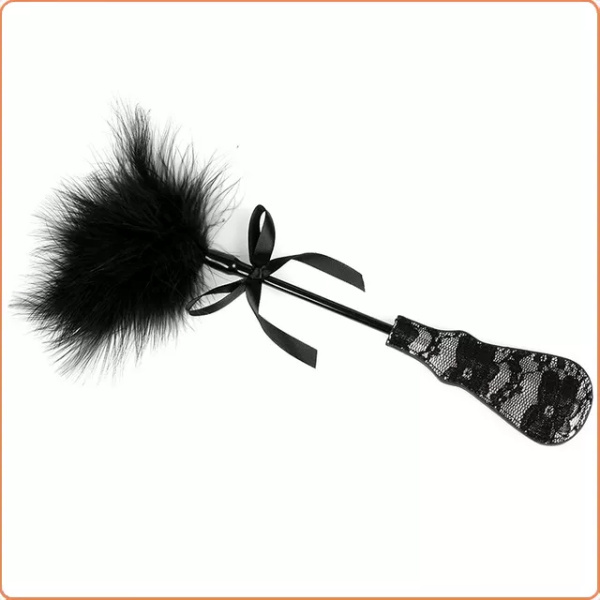 FEATHER CROP